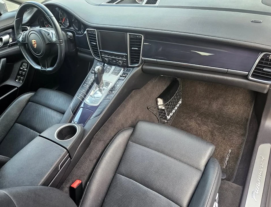 2014 Porsche 970 Panamera - Image 13 of 20