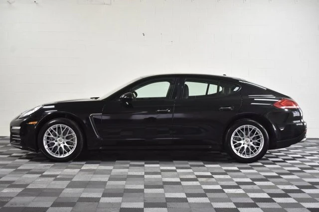 2014 Porsche 970 Panamera - Image 2 of 20