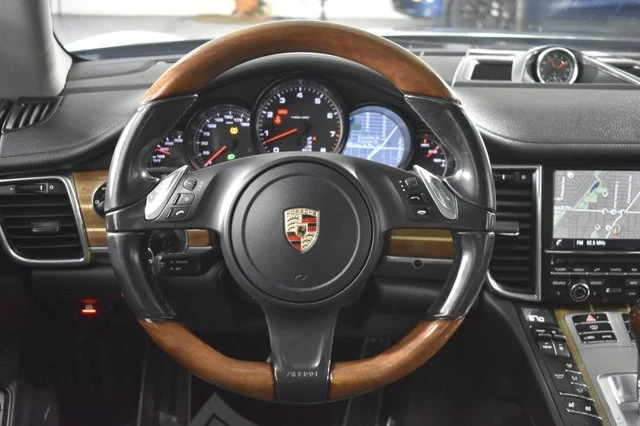 2014 Porsche 970 Panamera - Image 14 of 20