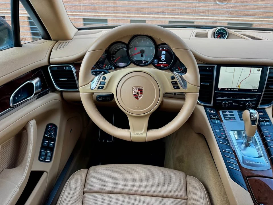 2014 Porsche 970 Panamera 4S - Image 11 of 18