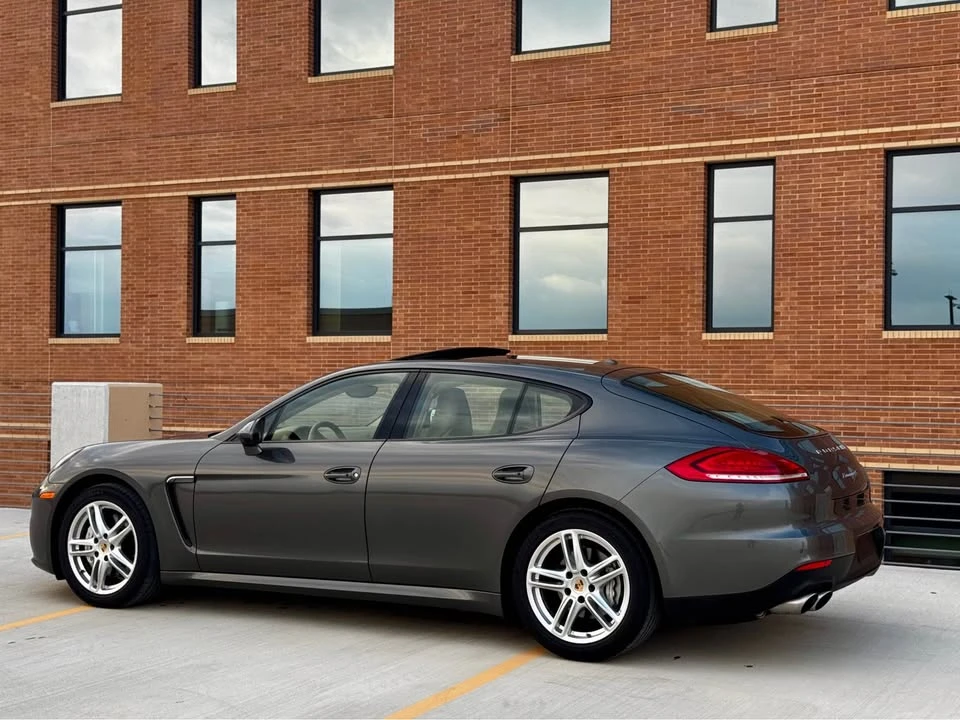 2014 Porsche 970 Panamera 4S - Image 9 of 18