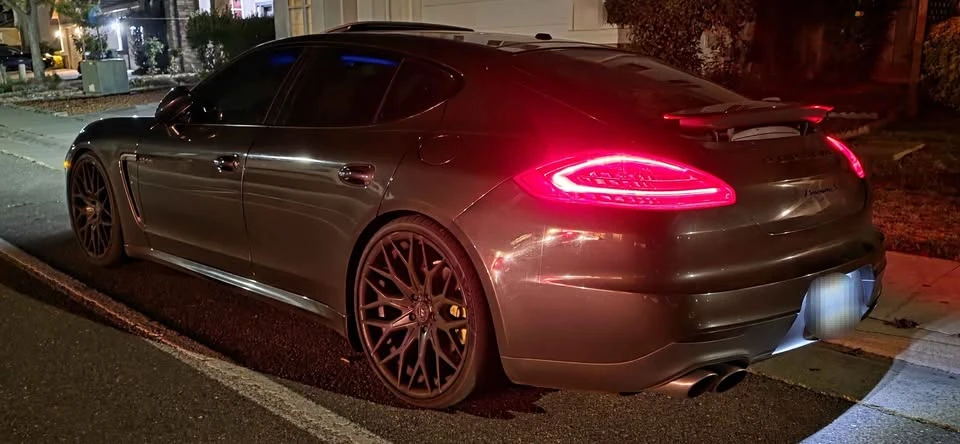 2014 Porsche 970 Panamera 4S - Image 10 of 11