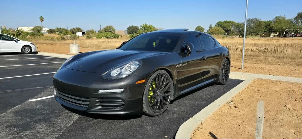 2014 Porsche 970 Panamera 4S - Image 7 of 11