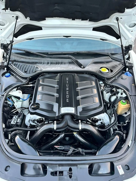 2014 Porsche 970 Panamera S - Image 19 of 20