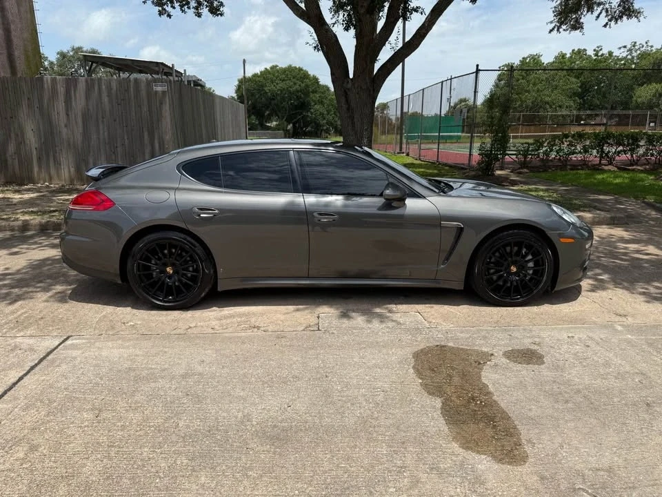 2014 Porsche 970 Panamera 4S - Image 4 of 10
