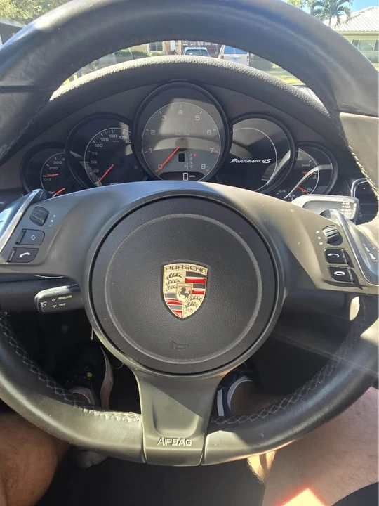 2014 Porsche 970 Panamera 4S - Image 7 of 10