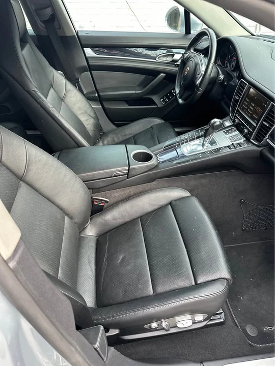 2014 Porsche 970 Panamera 4S - Image 9 of 11