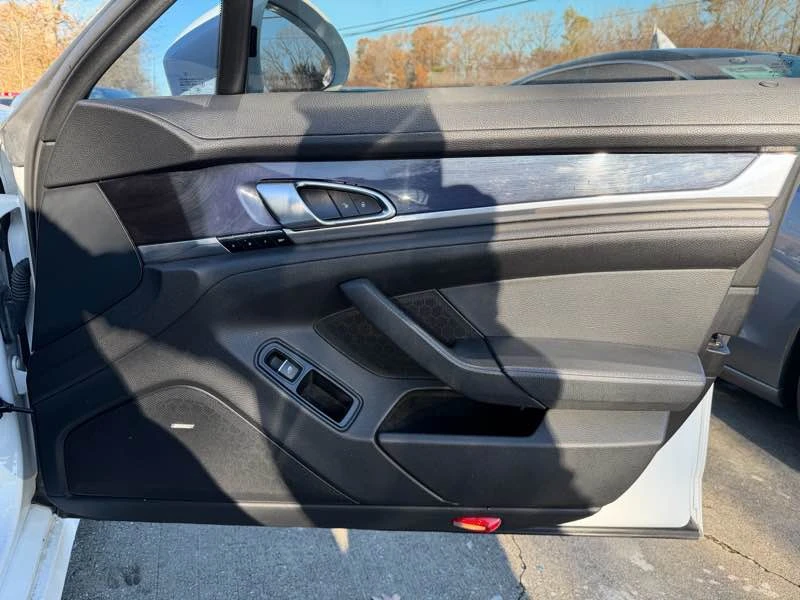 2014 Porsche 970 Panamera 4S - Image 17 of 19