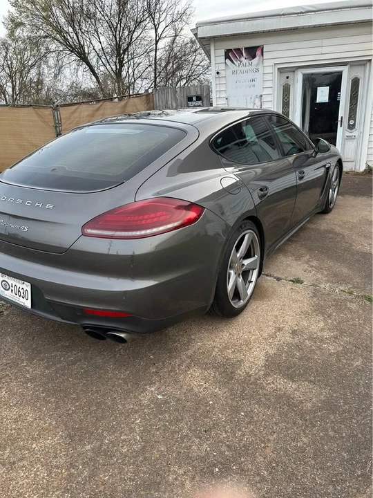 2014 Porsche 970 Panamera 4S - Image 4 of 8