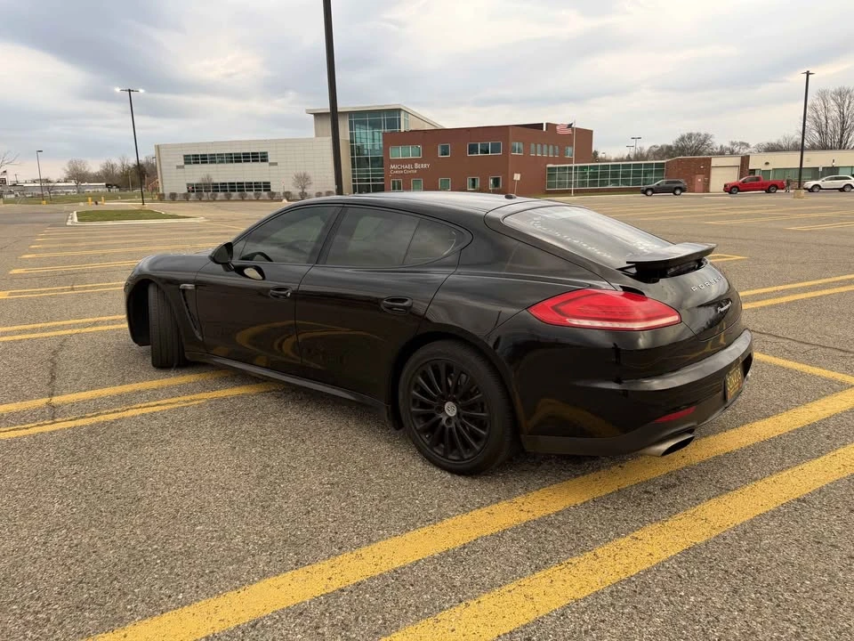 2014 Porsche 970 Panamera 4S - Image 4 of 8