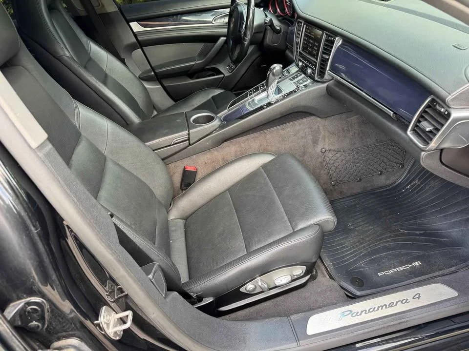 2015 Porsche 970 Panamera 4S - Image 9 of 16