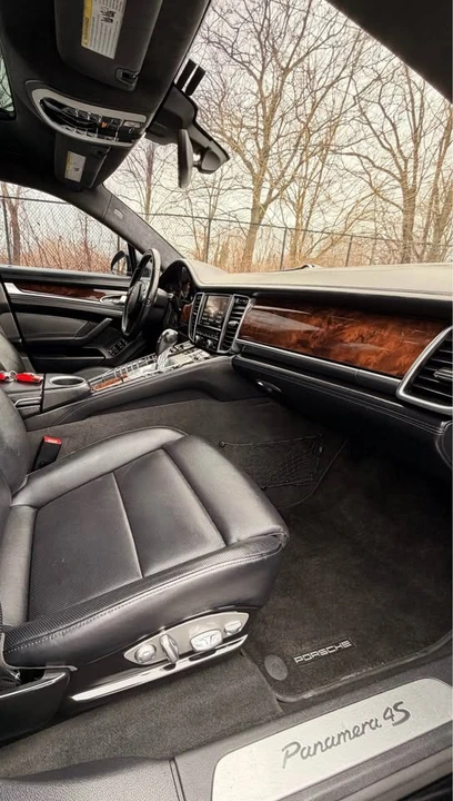 2014 Porsche 970 Panamera 4S - Image 10 of 19
