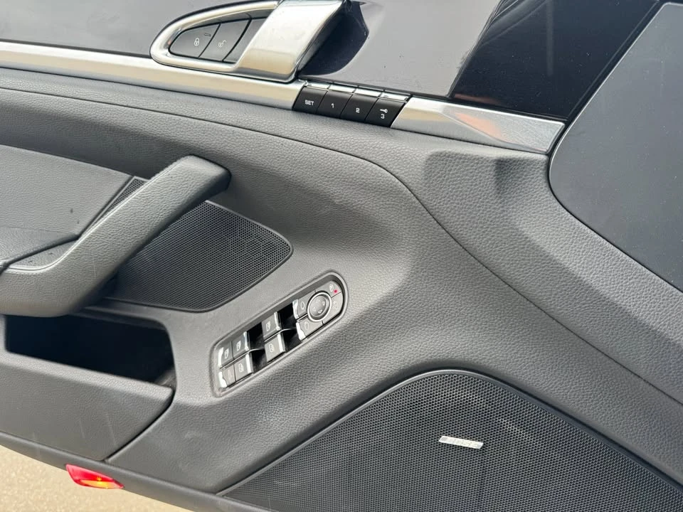 2014 Porsche 970 Panamera - Image 17 of 20