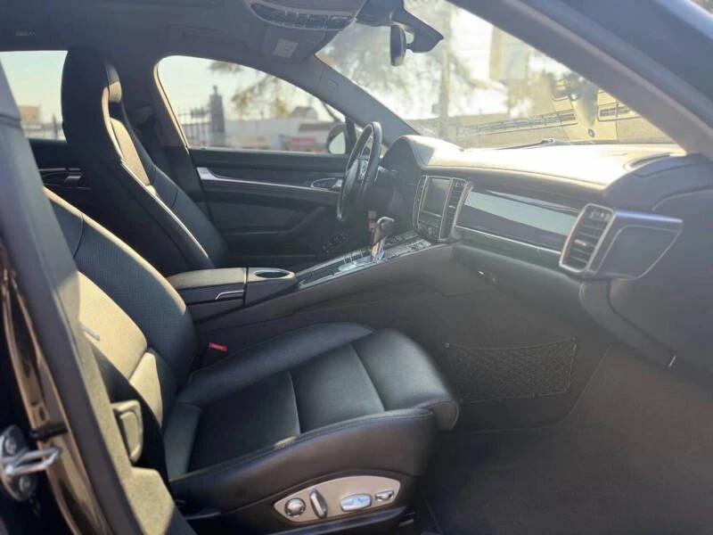 2014 Porsche 970 Panamera - Image 9 of 15