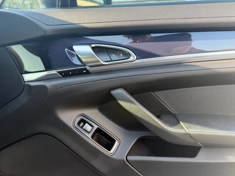 2014 Porsche 970 Panamera - Image 8 of 15
