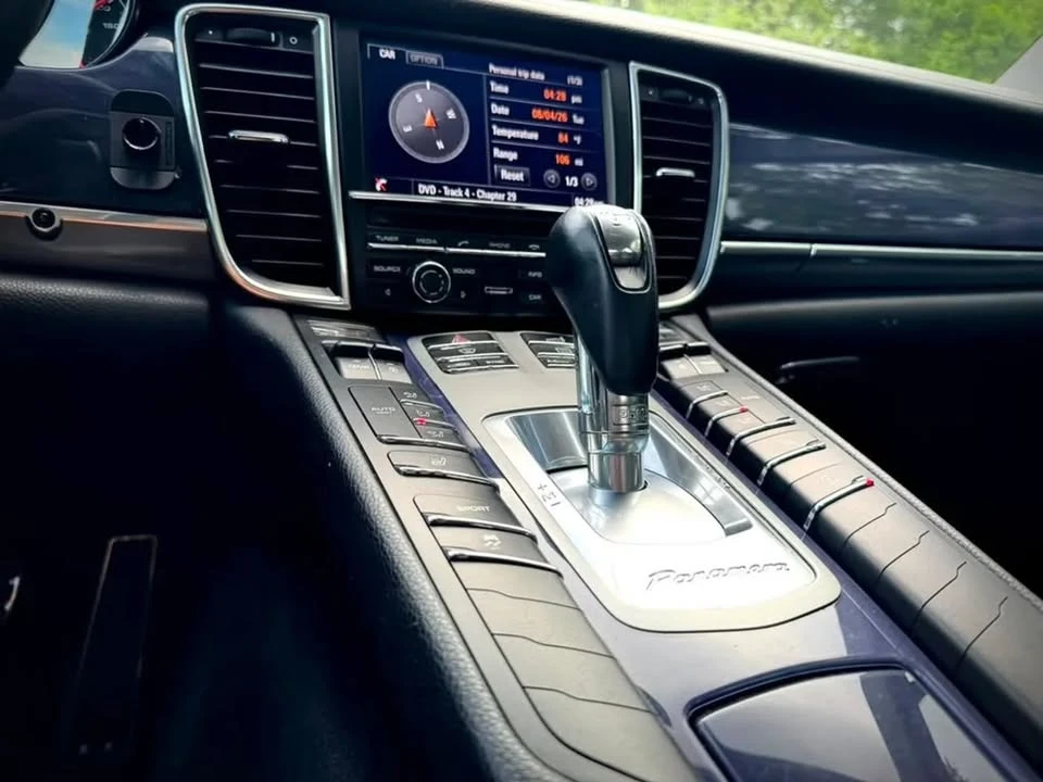 2014 Porsche 970 Panamera - Image 14 of 20