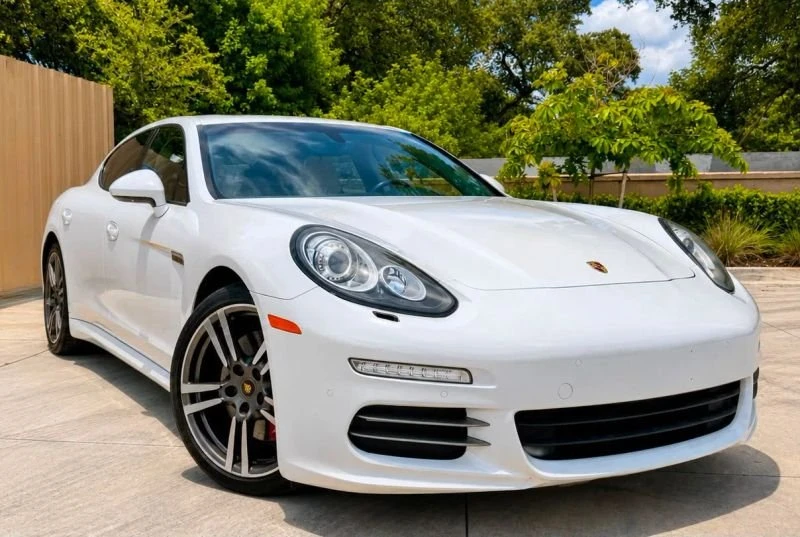 2014 Porsche 970 Panamera - Image 2 of 20
