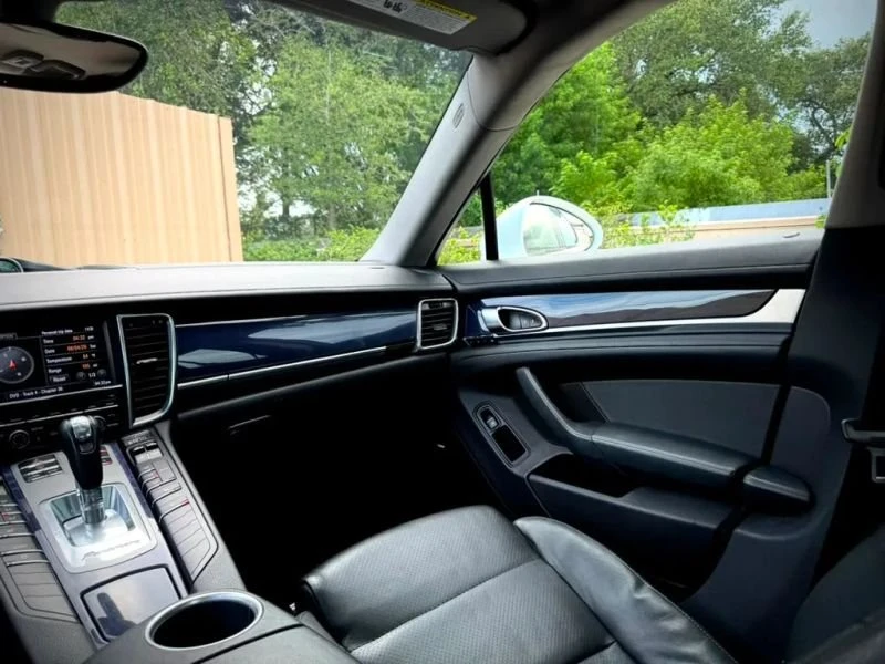 2014 Porsche 970 Panamera - Image 19 of 20