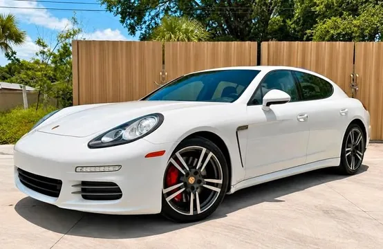2014 Porsche Panamera