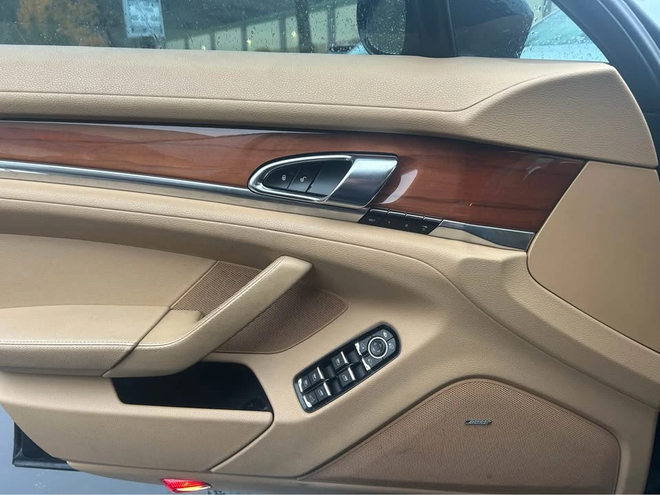 2014 Porsche 970 Panamera - Image 5 of 9