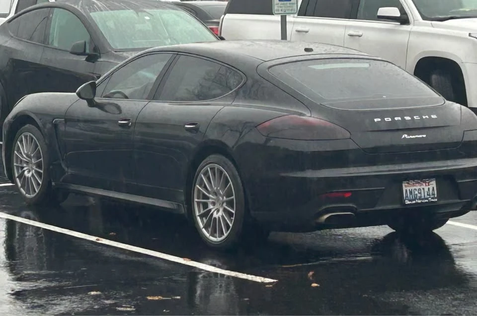 2014 Porsche 970 Panamera - Image 2 of 9