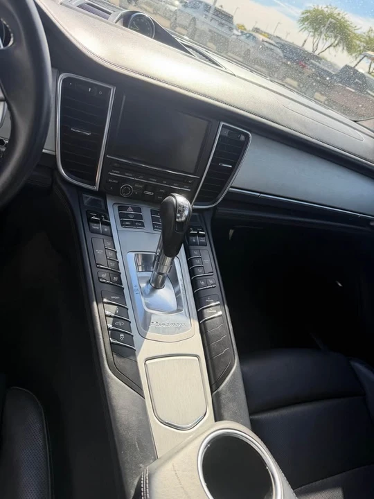 2014 Porsche 970 Panamera S - Image 7 of 11