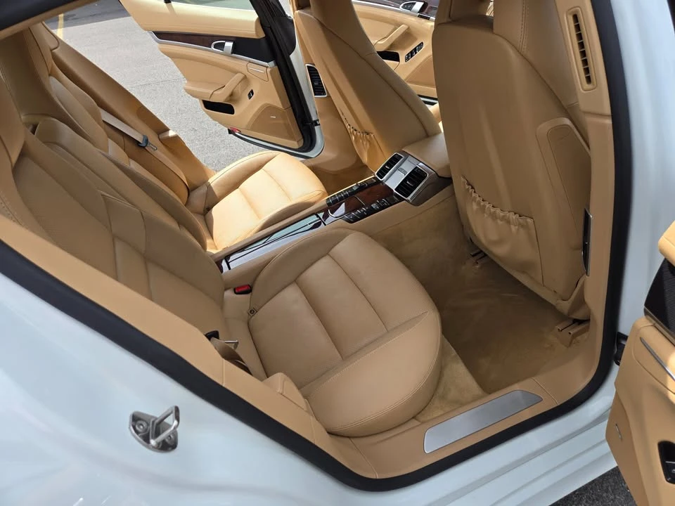 2014 Porsche 970 Panamera S - Image 10 of 17