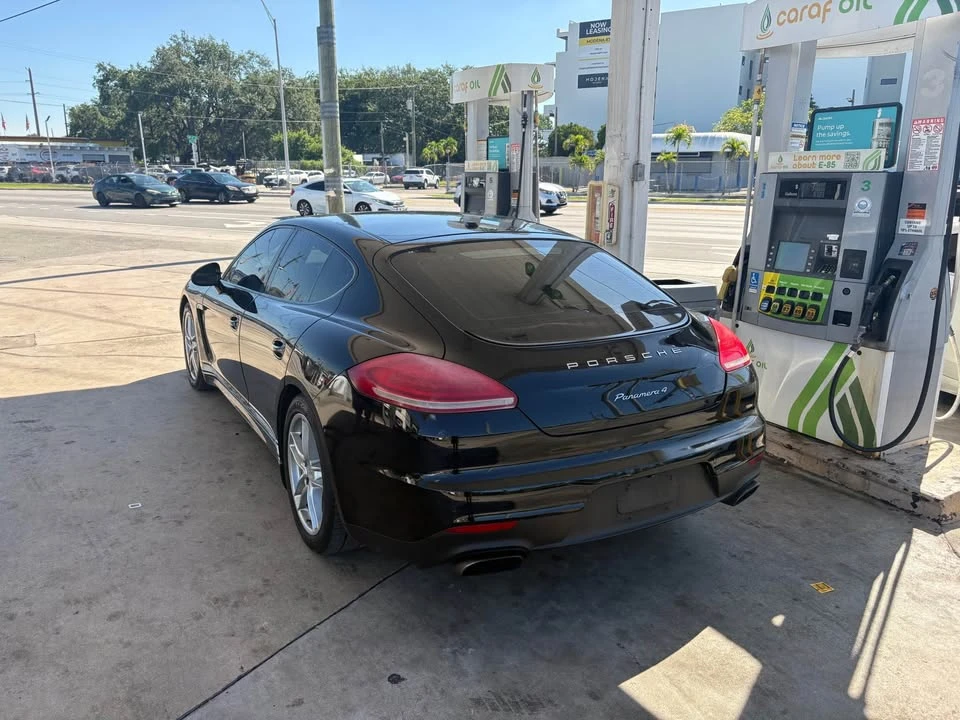 2014 Porsche 970 Panamera S - Image 2 of 6