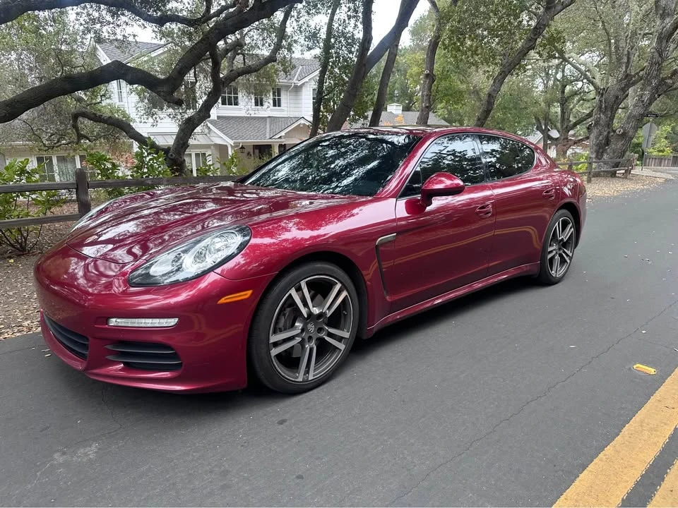2014 Porsche 970 Panamera - Image 18 of 19