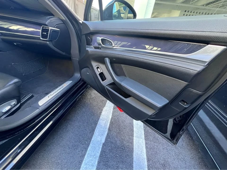 2014 Porsche 970 Panamera - Image 11 of 14