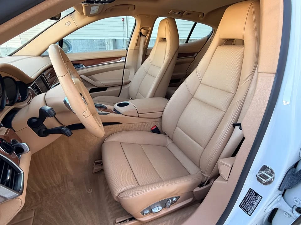 2014 Porsche 970 Panamera - Image 13 of 21