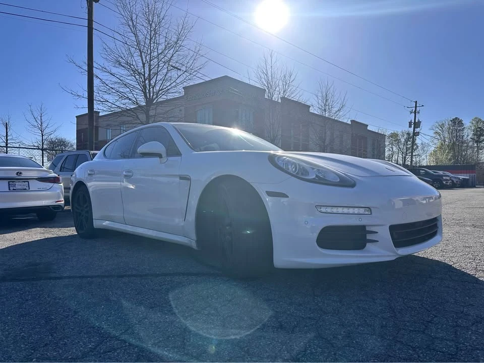 2014 Porsche 970 Panamera - Image 2 of 18