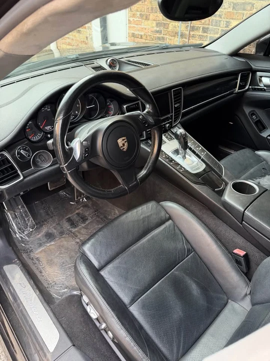 2014 Porsche 970 Panamera - Image 9 of 11