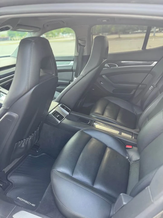 2014 Porsche 970 Panamera - Image 14 of 19