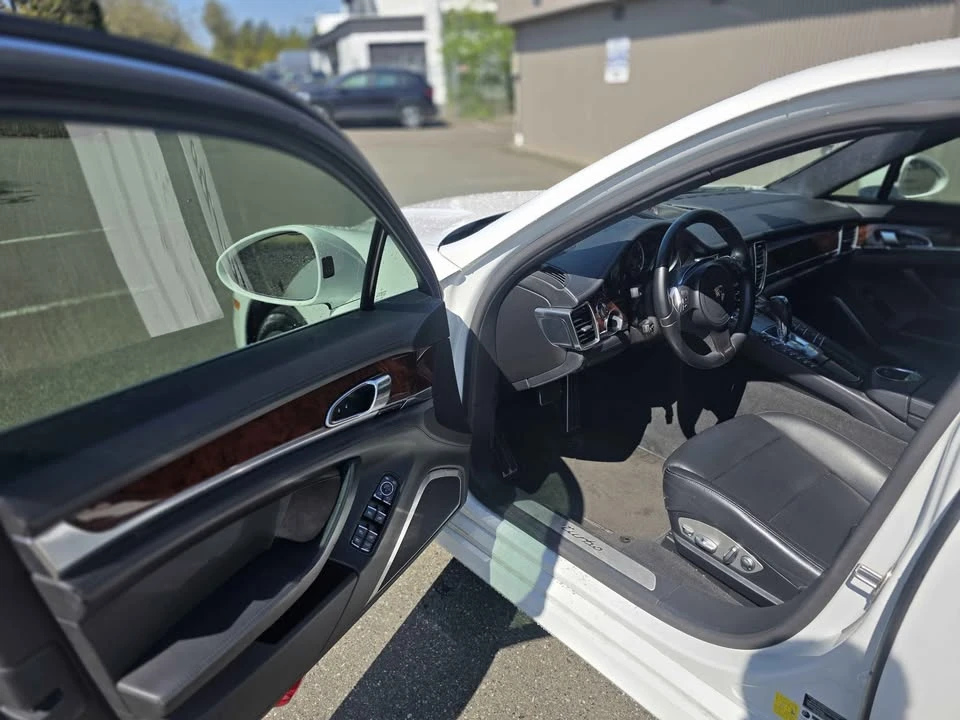 2014 Porsche 970 Panamera Turbo - Image 9 of 20