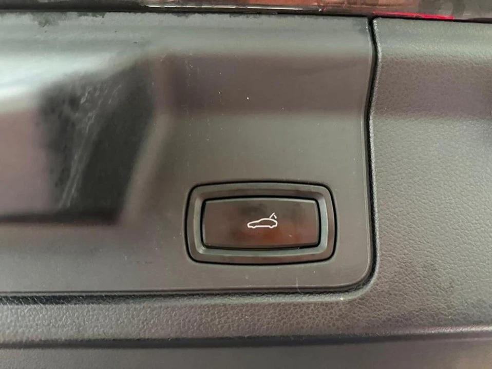 2014 Porsche 970 Panamera - Image 19 of 19