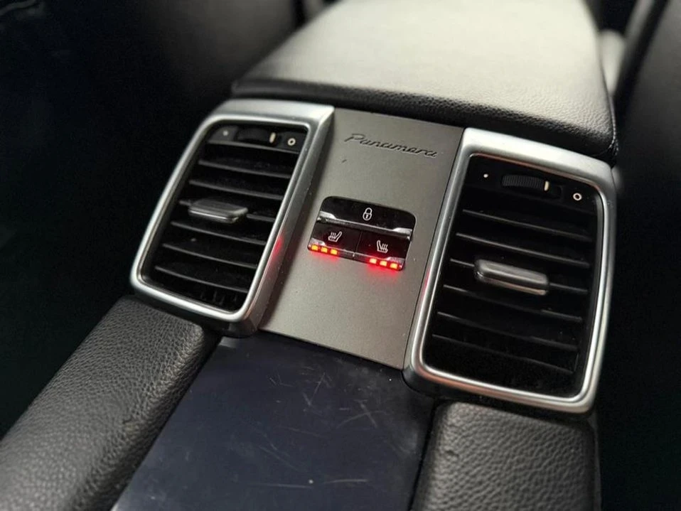 2014 Porsche 970 Panamera - Image 13 of 19