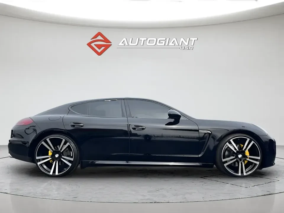 2014 Porsche 970 Panamera - Image 9 of 20