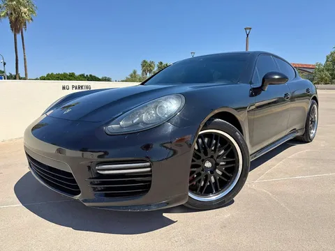 2014 Porsche Panamera GTS