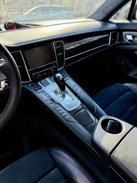 2014 Porsche 970 Panamera GTS - Image 9 of 17