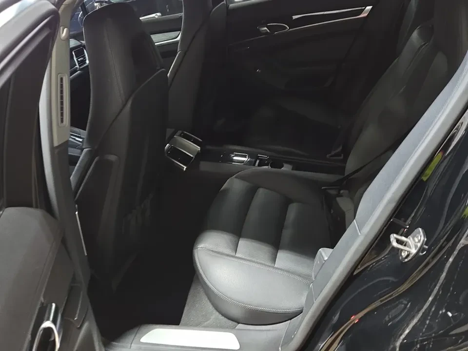 2014 Porsche 970 Panamera 4S - Image 8 of 8