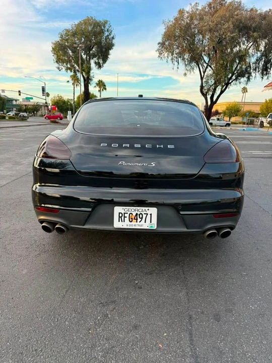 2014 Porsche 970 Panamera S - Image 9 of 20