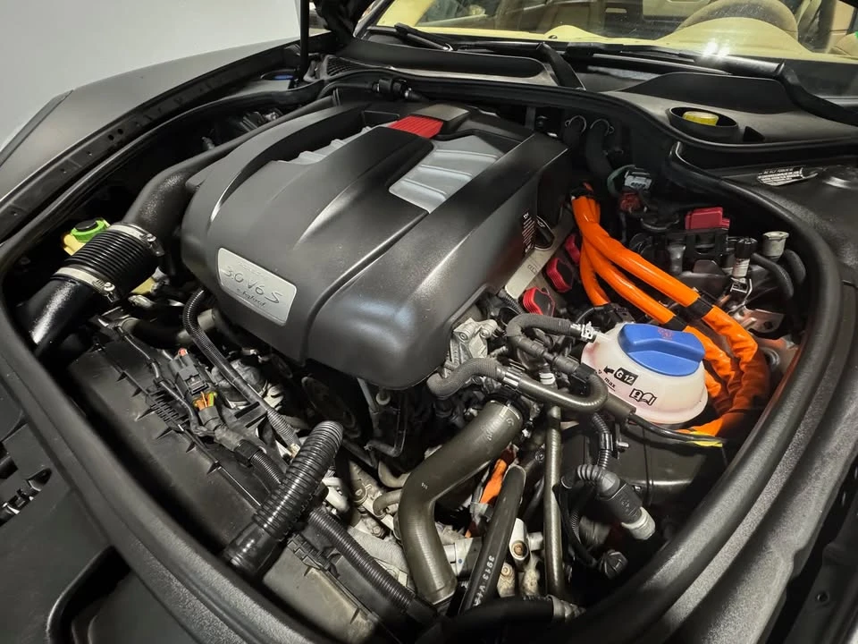 2014 Porsche 970 Panamera S - Image 19 of 19
