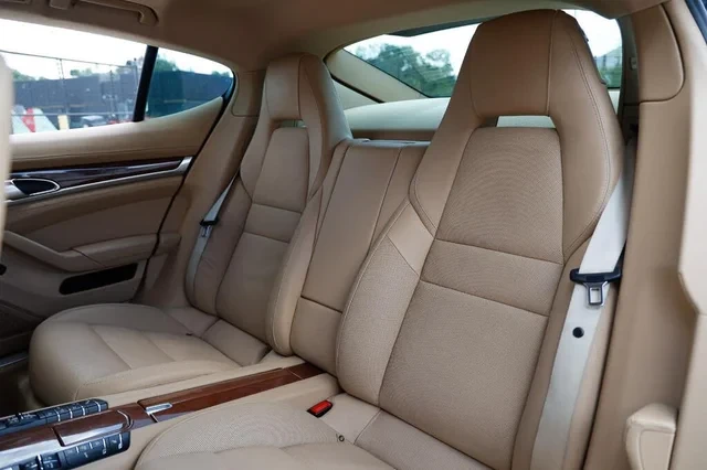 2014 Porsche 970 Panamera S - Image 9 of 19