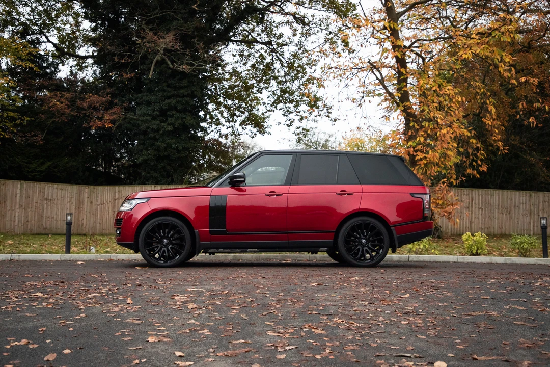 2014 Land Rover Range Rover L322 - Image 13 of 31