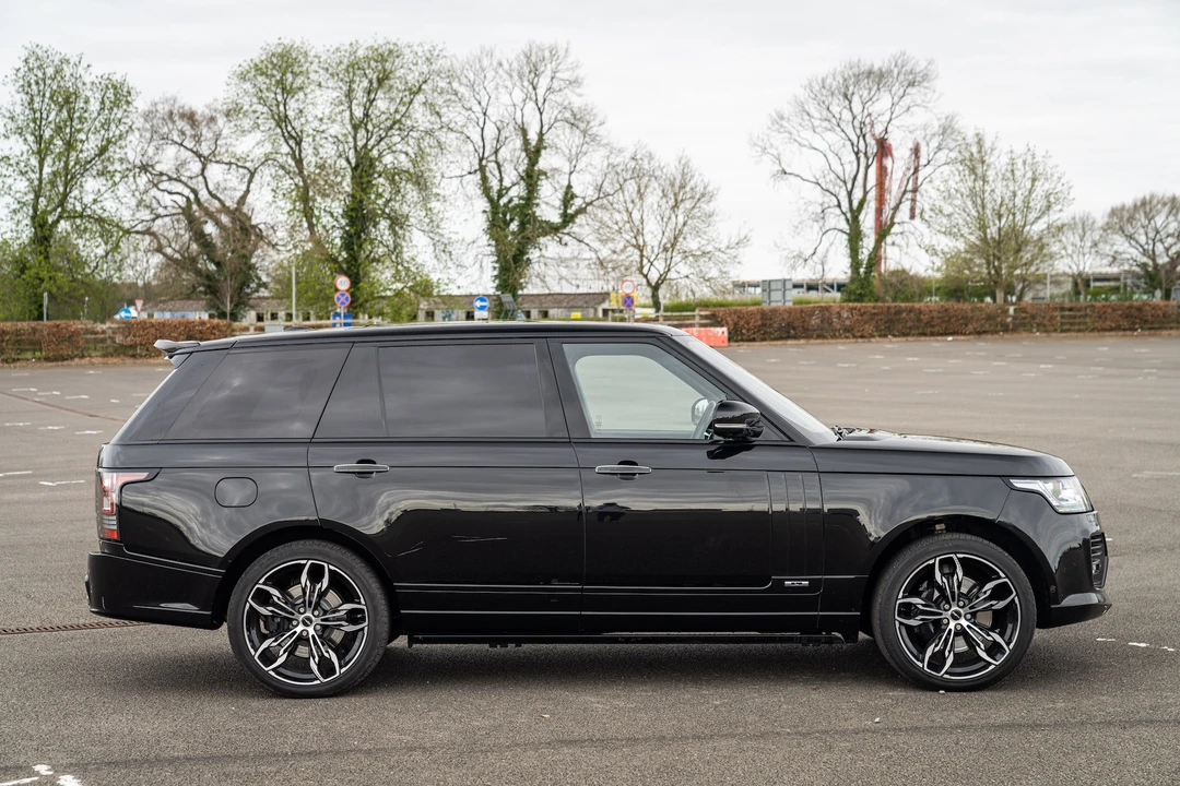 2014 Land Rover Range Rover L405 - Image 17 of 31