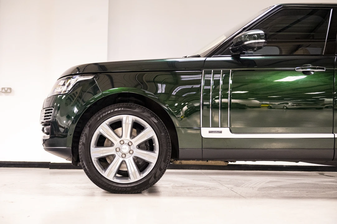 2014 Land Rover Range Rover L322 - Image 13 of 31