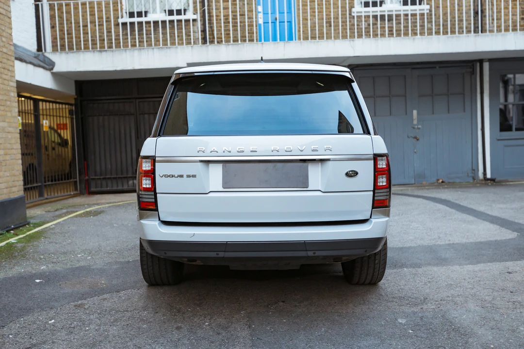 2014 Land Rover Range Rover L322 - Image 7 of 31