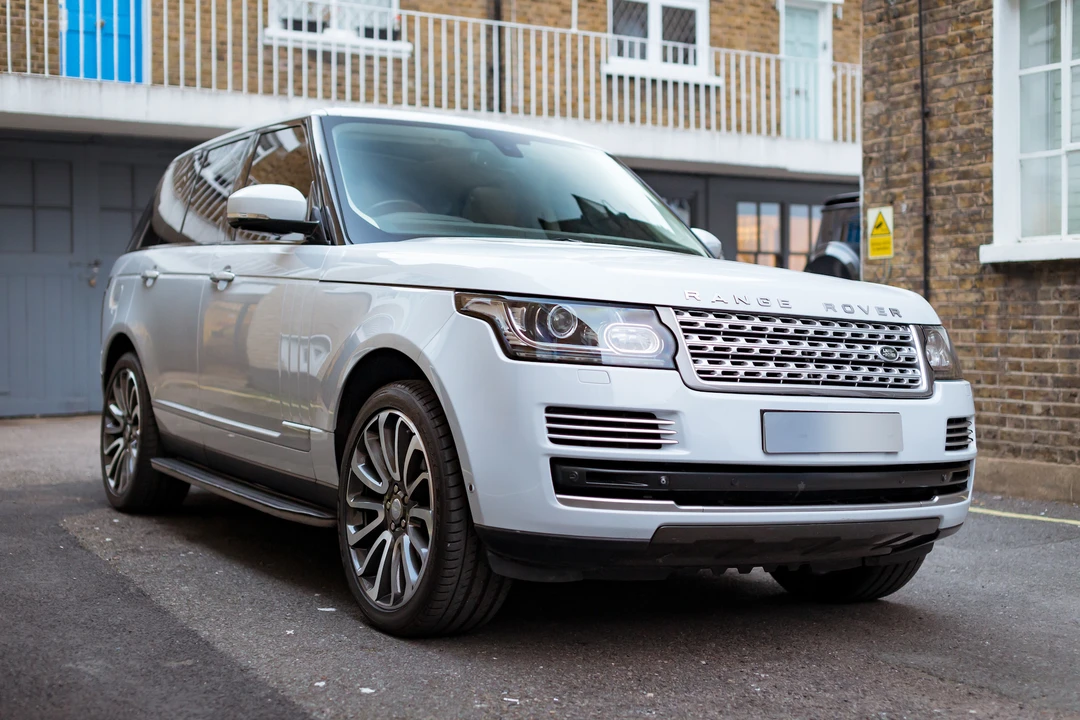 2014 Land Rover Range Rover L322 - Image 4 of 31