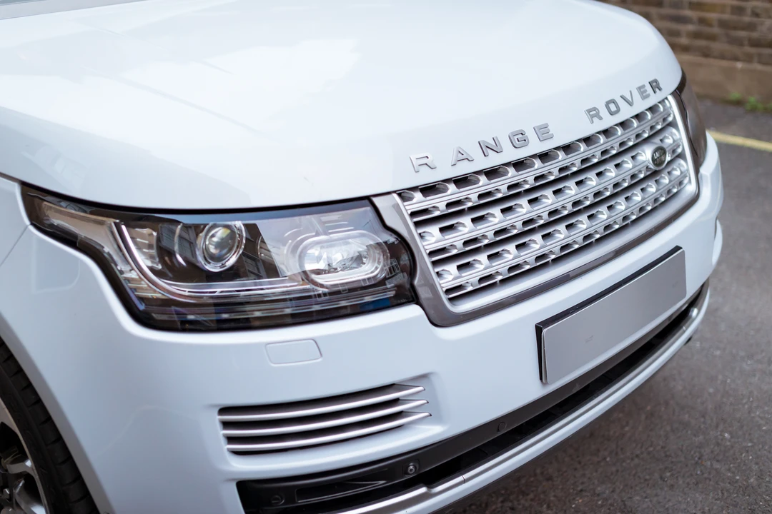 2014 Land Rover Range Rover L322 - Image 13 of 31